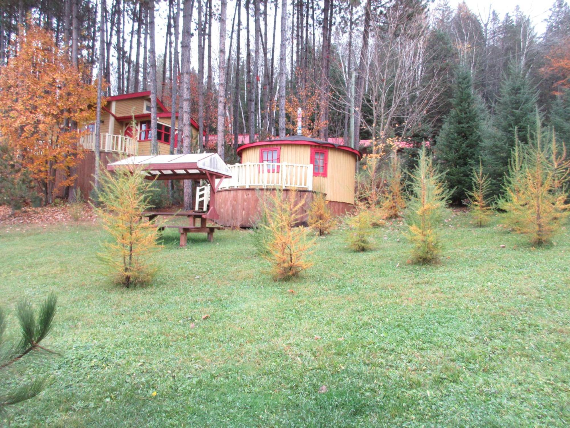 La Maison Sous Les Arbres Saint Roch de Mekinac Kültér fotó